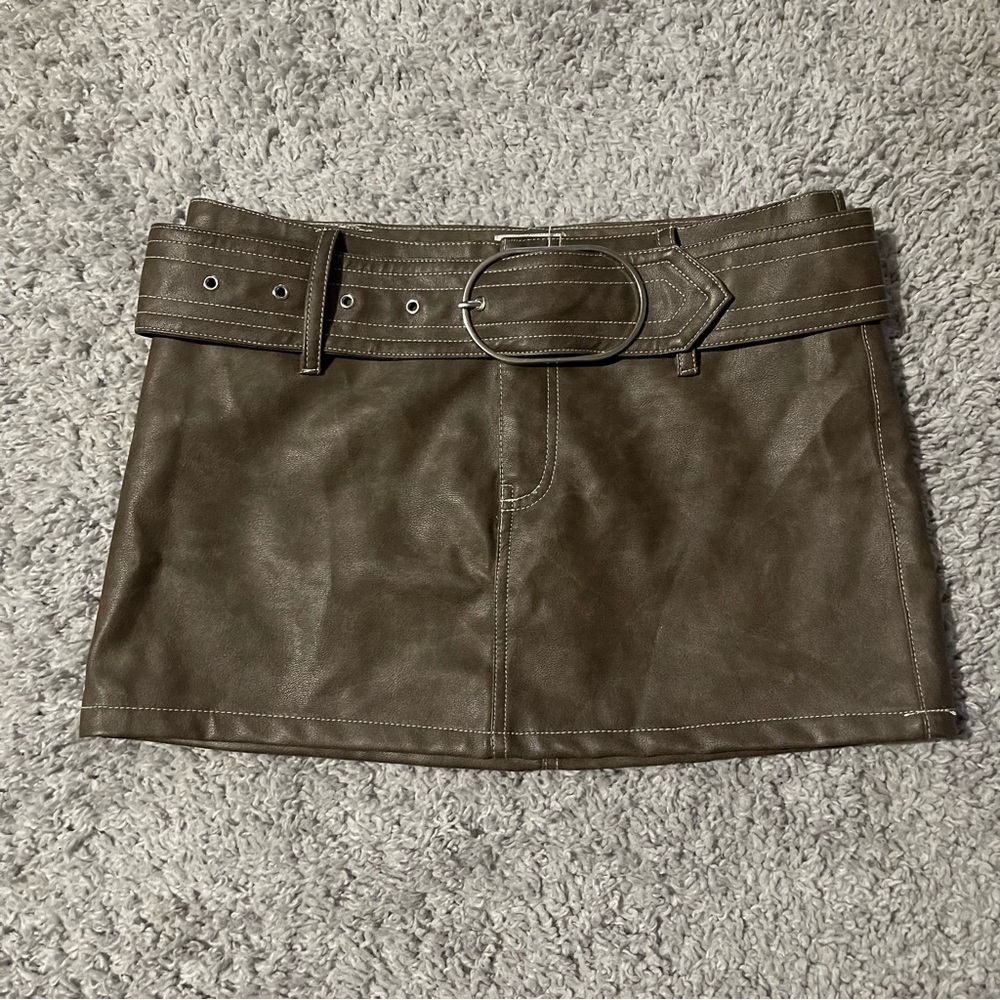 Witty Fox Brown Faux Leather Mini Skirt with Belt